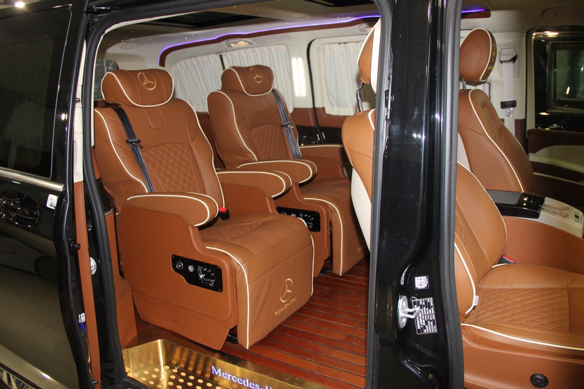 vclass 奔驰vclass领航版图片