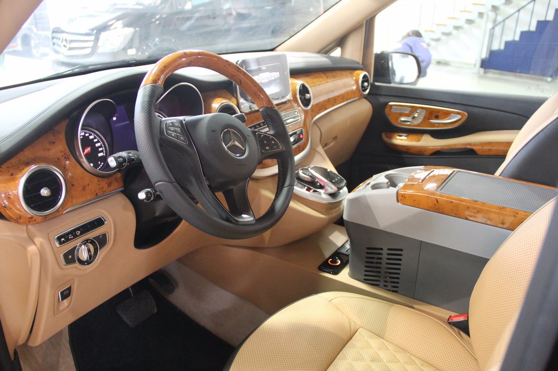 奔驰vclass改装 沈阳 vclass 220多重