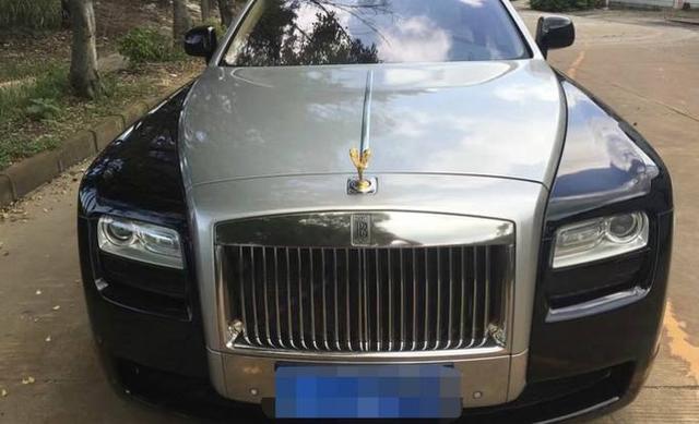 买劳斯莱斯都要加选配车内一套纯金装饰