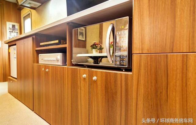 拖挂营地房车 给您生活增添无限精彩