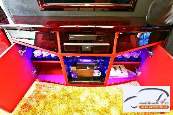 奔驰商务车七座斯宾特尊享豪华版保姆车