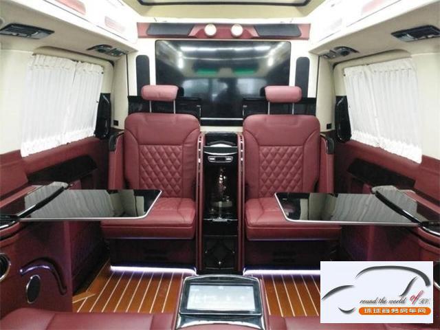 高端商务MPV奔驰V260L商务房车