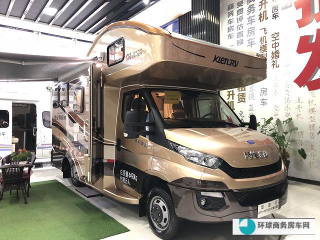 进口依维柯双拓展房车 给你移动五星级度假酒店的感受