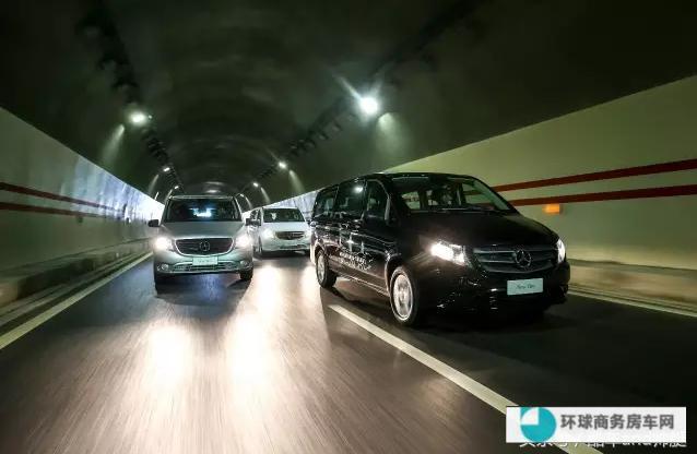 全新奔驰威霆商务房车，专注商务接待用途，性价比最高的商务房车