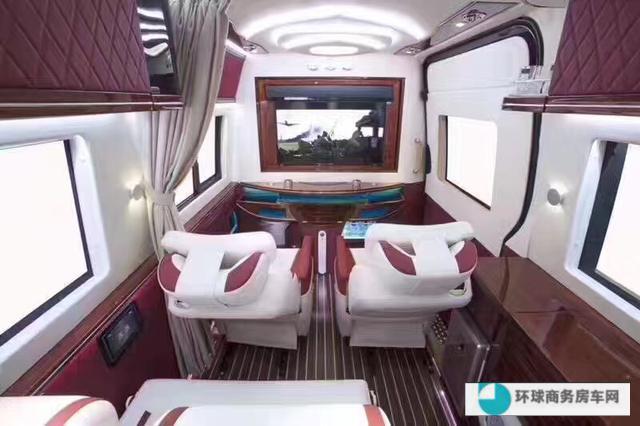 像家一样的奔驰斯宾特商旅车