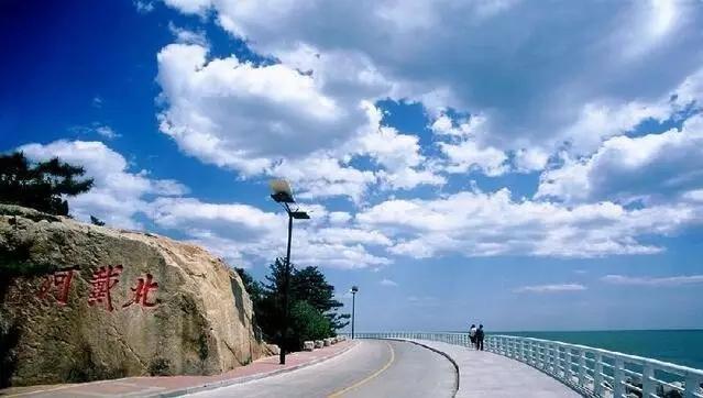 最美三省旅游路线景区房车 拖挂式营地专用