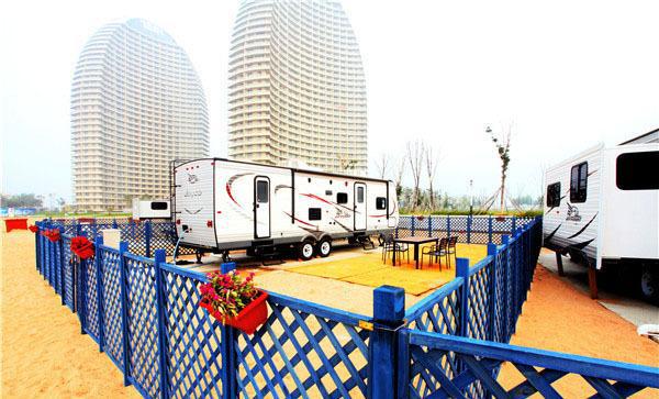 最美三省旅游路线景区房车 拖挂式营地专用