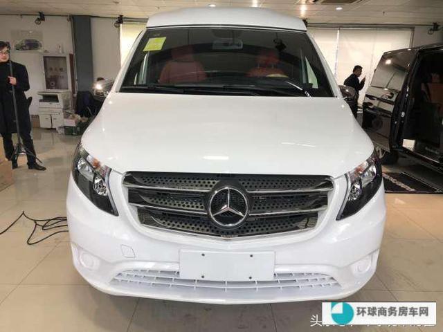 国产顶级奔驰威霆商务车4+2配置 高端大气平民价格