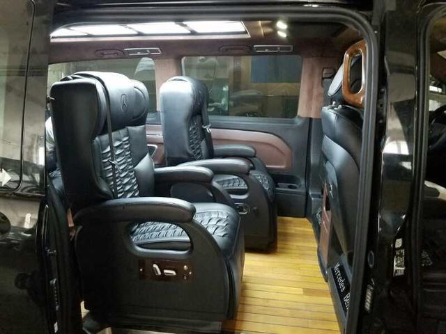 奔驰威霆改装商务车 上海展厅现车销售