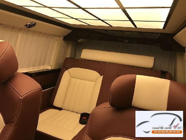 进口大众凯路威2.0T商务房车鉴赏T6七座MPV