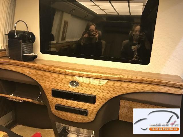 进口大众凯路威2.0T商务房车鉴赏T6七座MPV