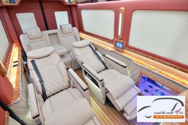 多用途商务车奔驰斯宾特房车 进口豪华MPV