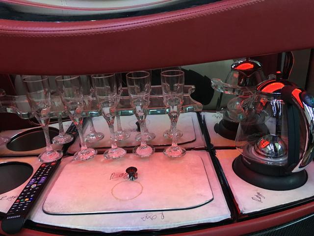 奔驰斯宾特美国柴油版房车 上海现车优惠
