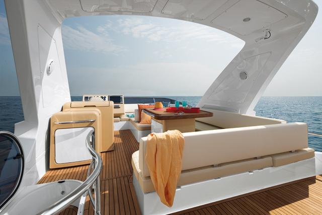 意大利豪华游艇 阿兹慕64 Azimut64 现艇