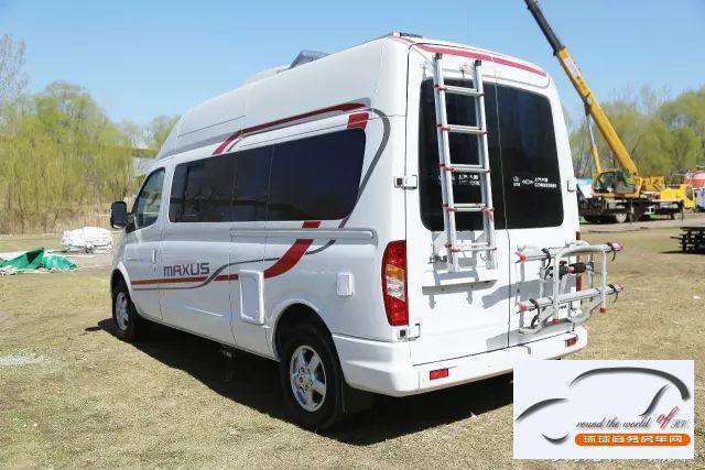 国产大通RV80商旅型旅居房车 五一出行首选